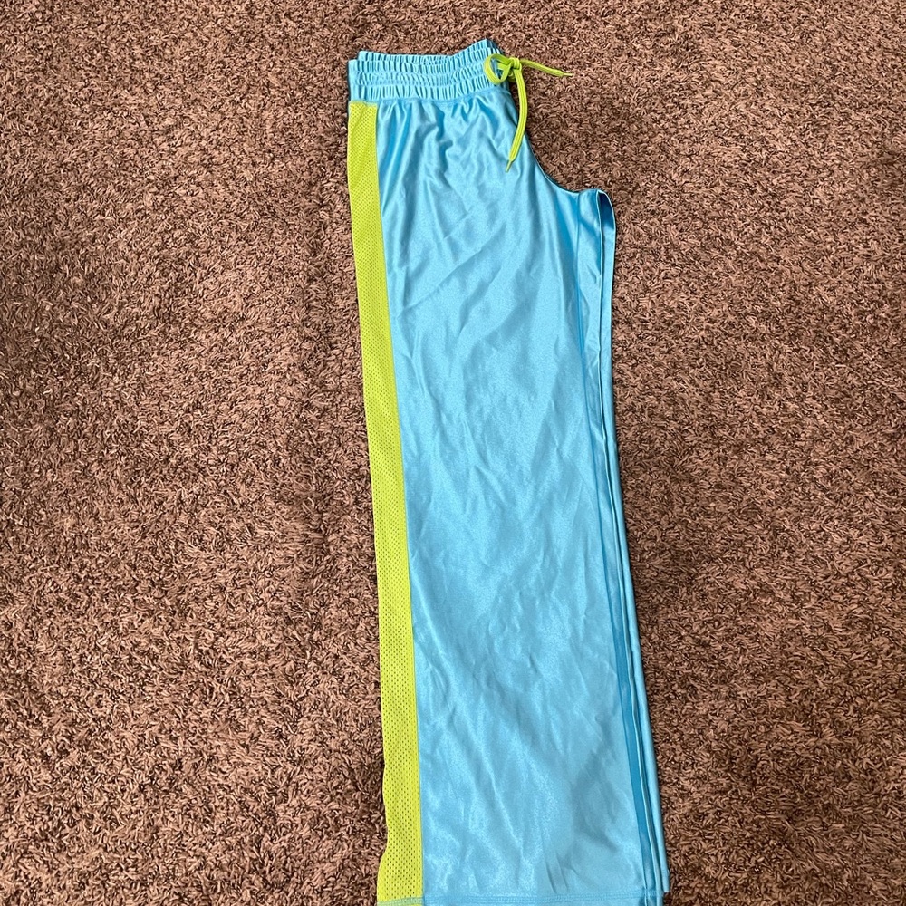 Sleep Riot pants size L, blue & green color NWT